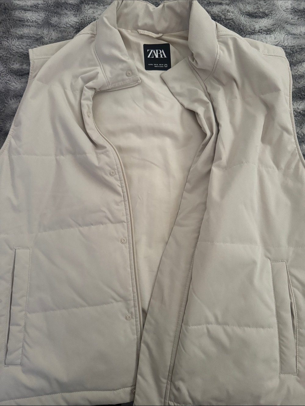 Zara Beige vest puffer